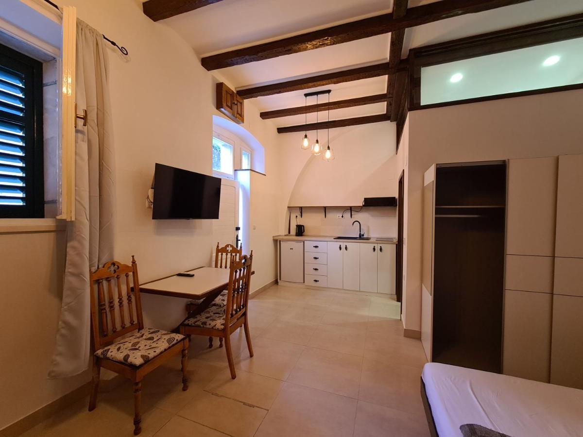 Mistique Apartment Sibenik Bagian luar foto